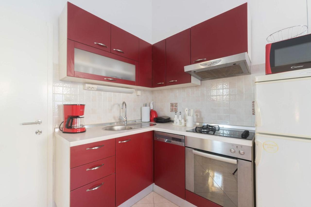 Apartmani Lenka Ugljan Esterno foto