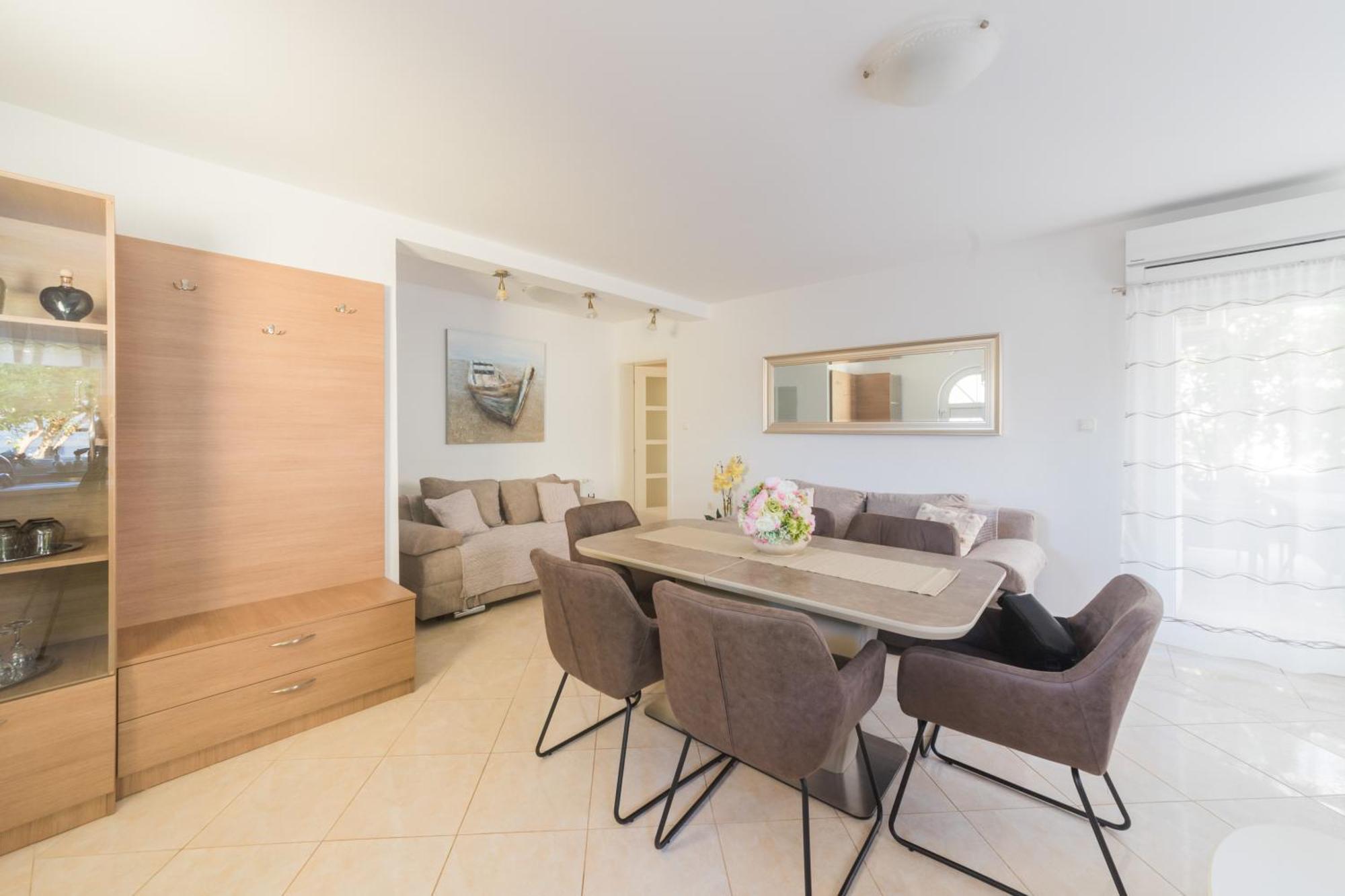Apartmani Lenka Ugljan Camera foto