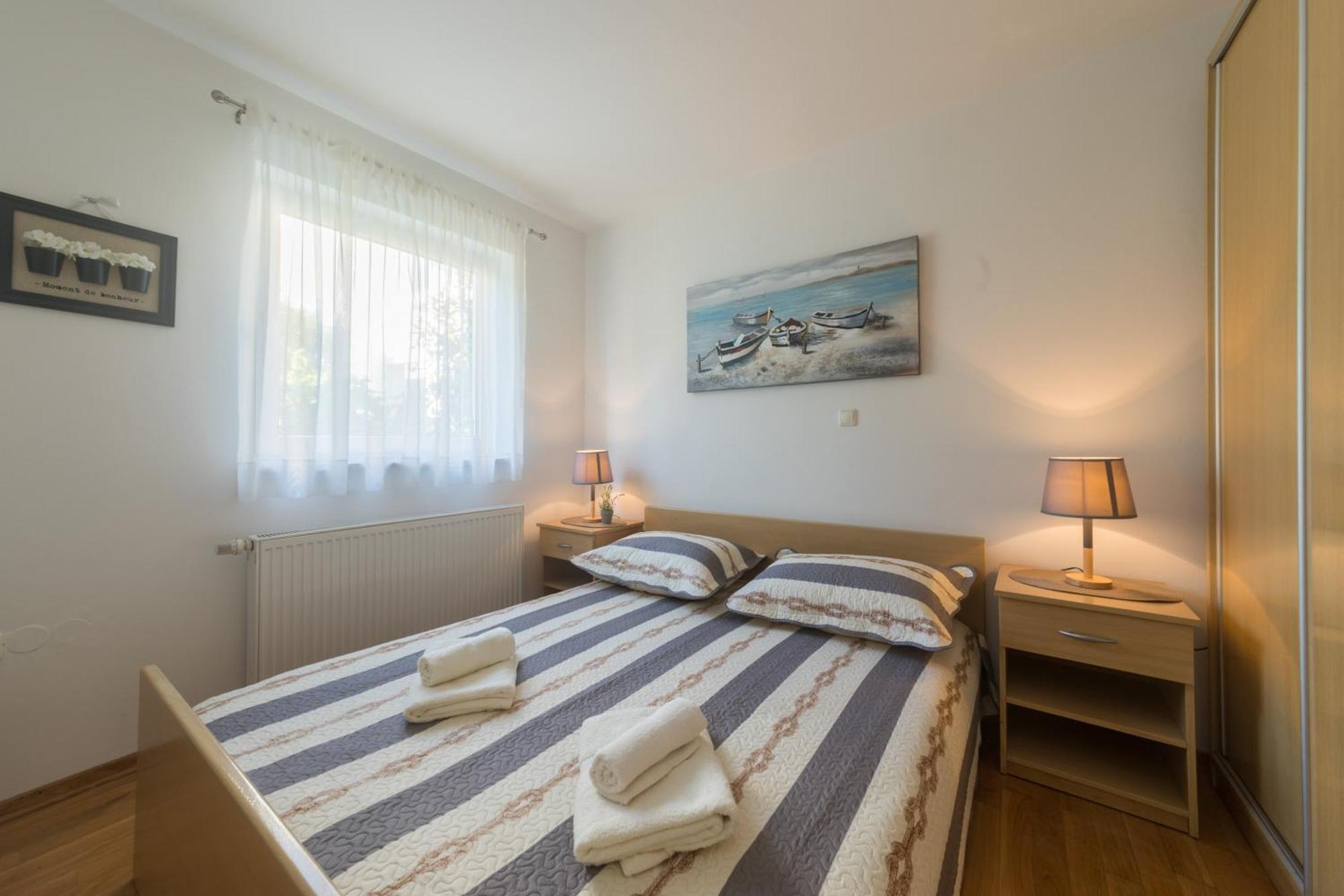 Apartmani Lenka Ugljan Camera foto